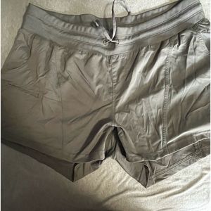 women’s shorts